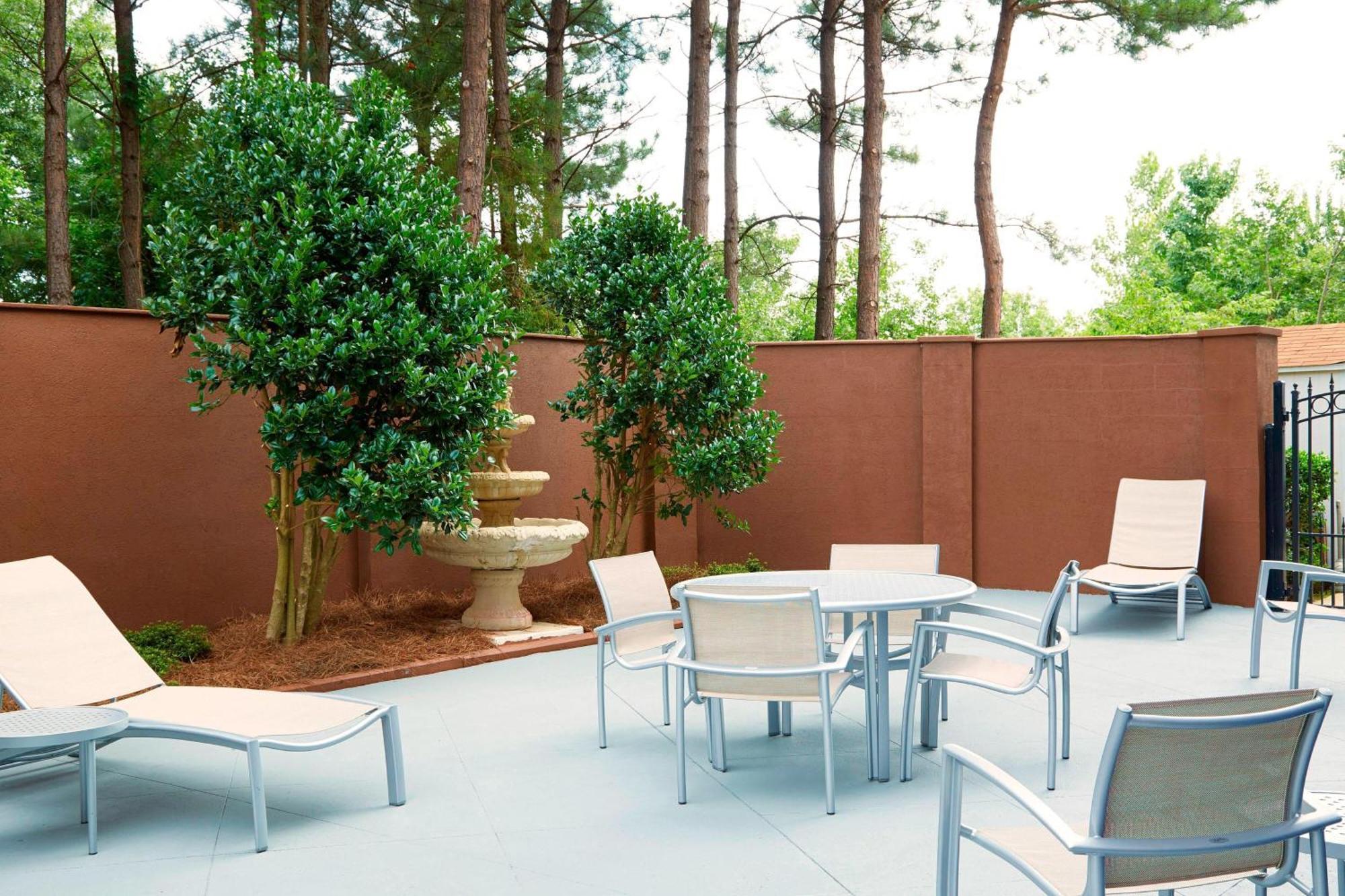 Springhill Suites By Marriott Atlanta Six Flags Lithia Springs Exterior photo